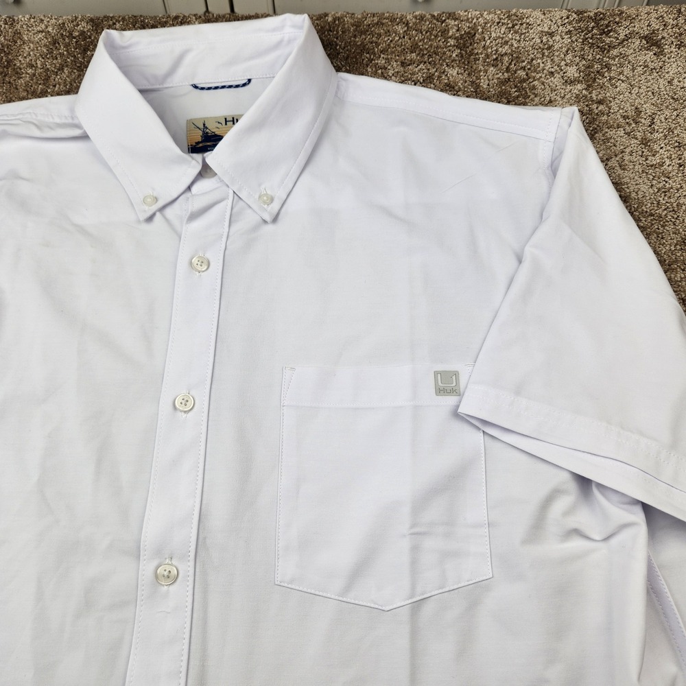 Huk Mens XL White Short Sleeve Performance Button Down Fishing Shirt Stretch